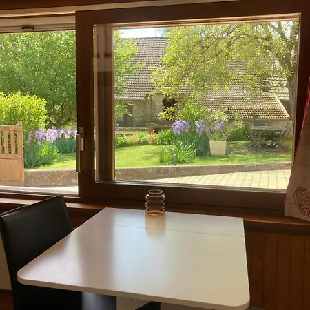 Apartmán Cozy Between Annecy, Aix Les Bains, And Geneva Bonneguete